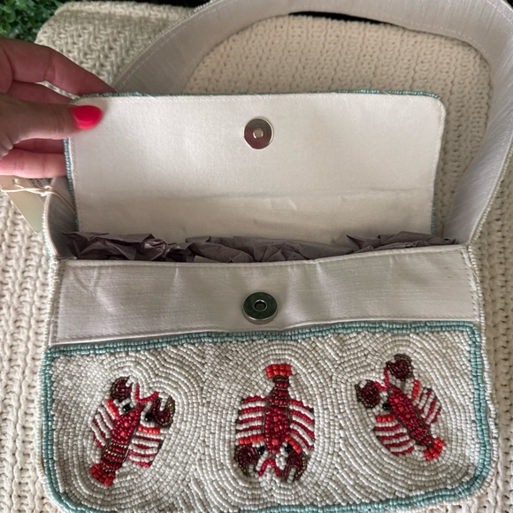 Lobster Embroidered Shoulder Bag - White and Red - Picture 10 of 11